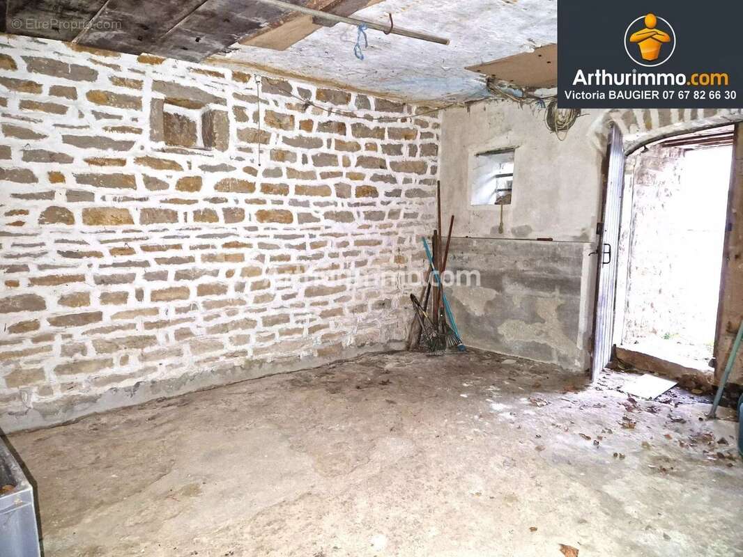 Maison à LONS-LE-SAUNIER