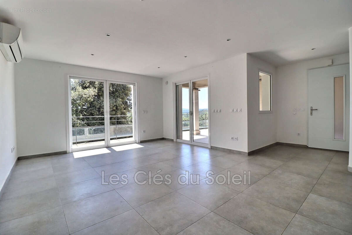Maison 81 m² à Flassans-Sur-Issole  - photo 3