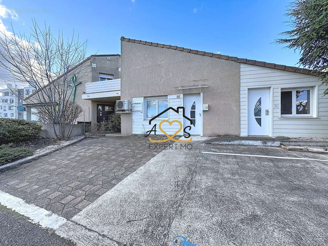 Maison à COURNON-D'AUVERGNE