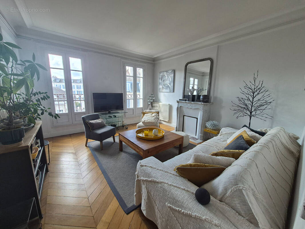 Appartement à SAINT-GERMAIN-EN-LAYE