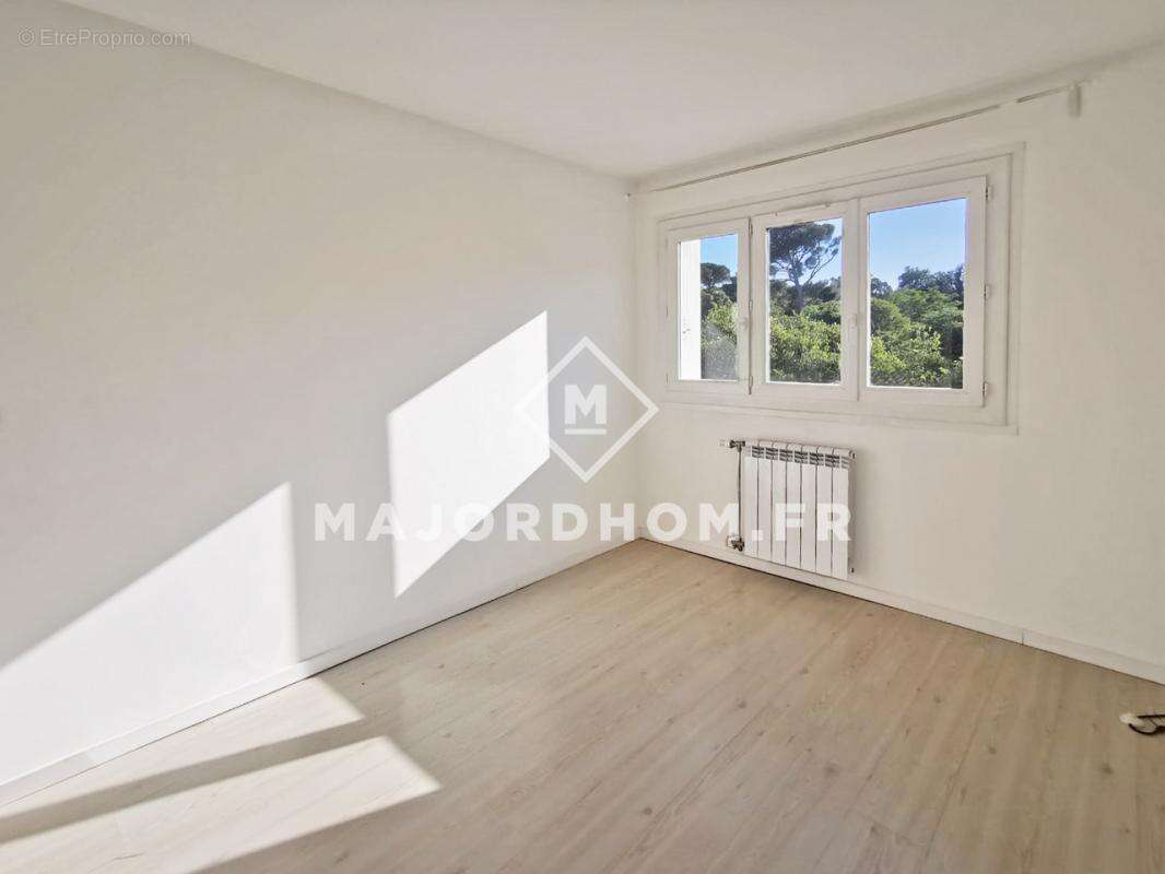 Appartement à MARSEILLE-12E