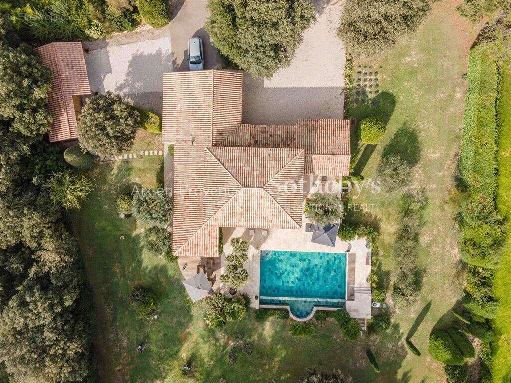 Maison à AIX-EN-PROVENCE