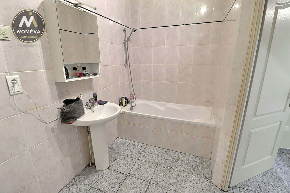 Appartement à ROSIERES