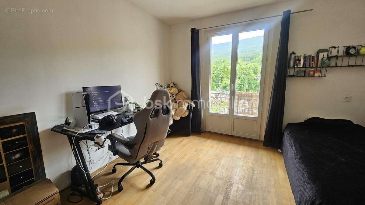 Maison rénovée 150 m² + 50 m² dépendances - photo 10