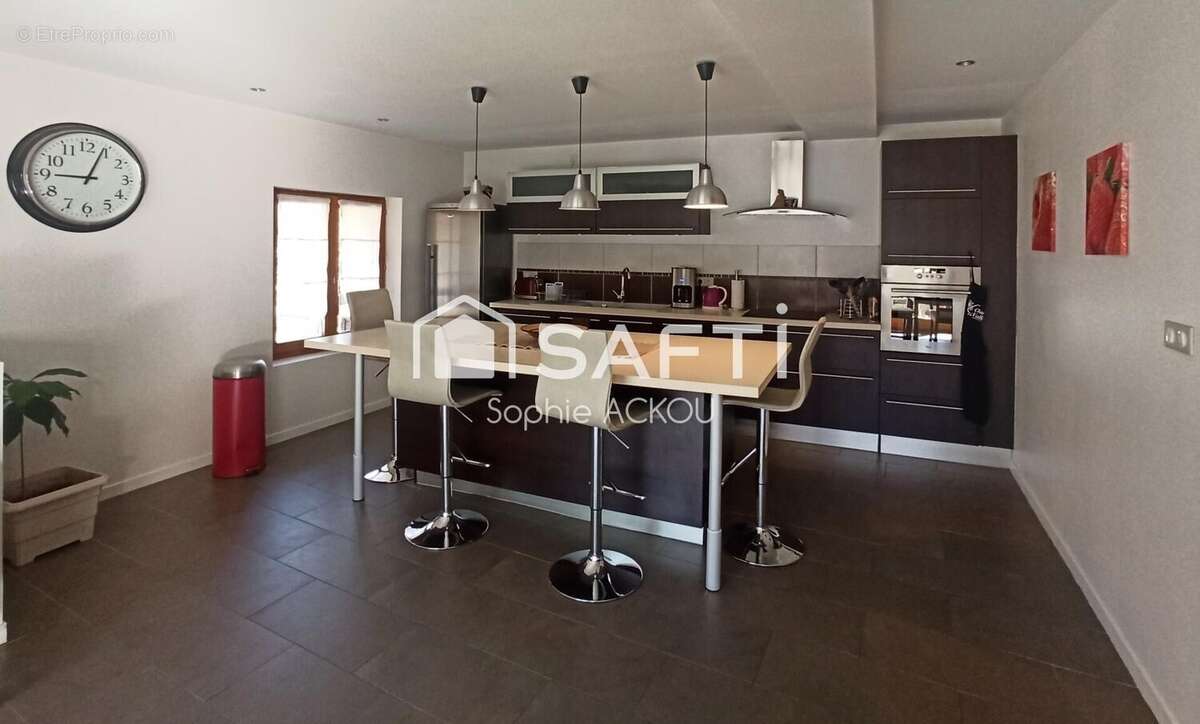 Photo 2 - Appartement à CEILLAC