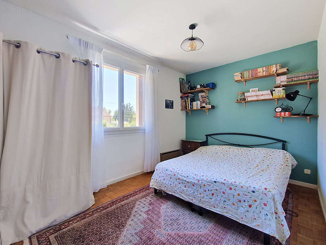 Prox Voie Verte / Métro Cuire - grande maison familiale - photo 13