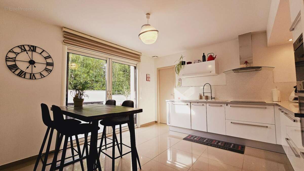 Maison à SAINT-DOULCHARD