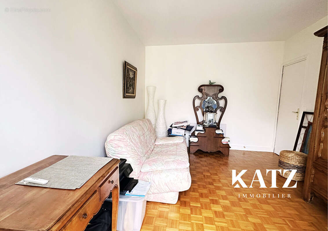 Appartement à GARCHES