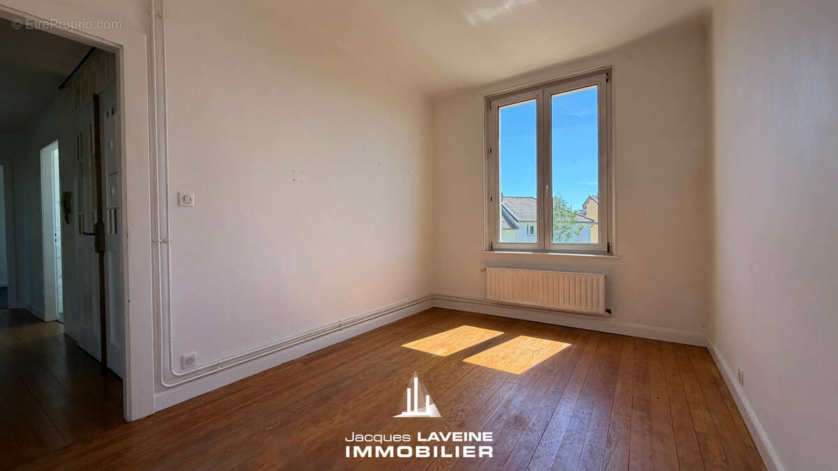 Appartement à LONGEVILLE-LES-METZ