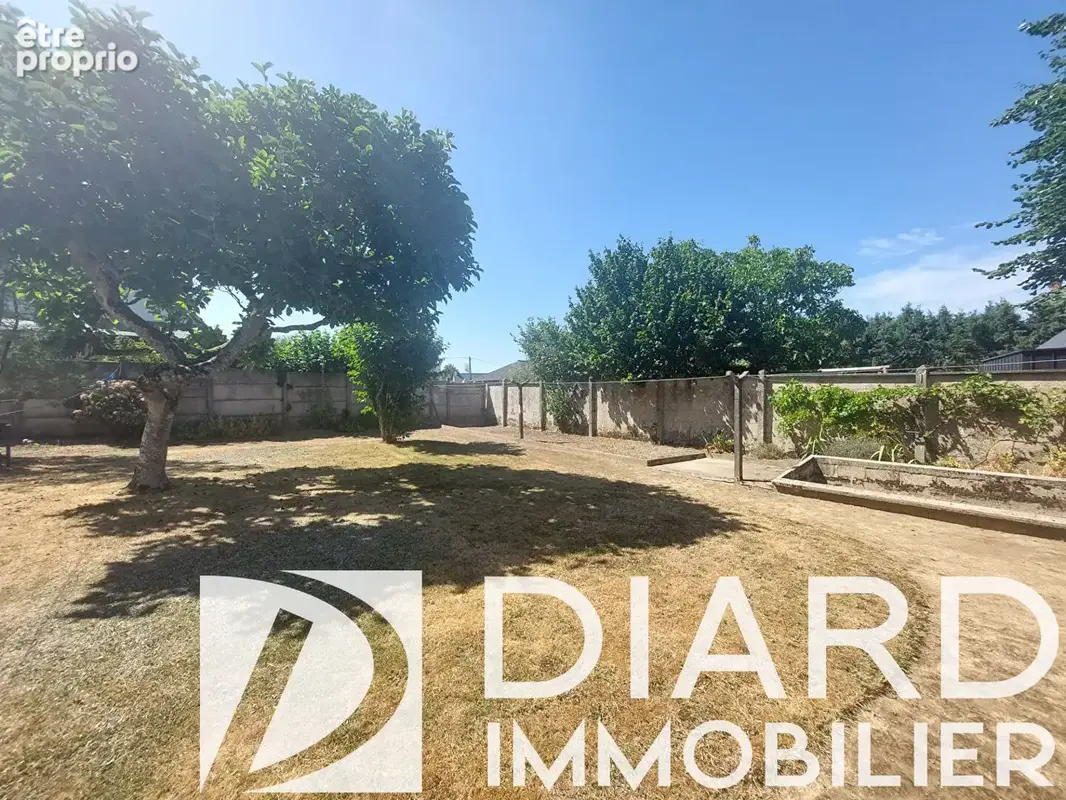 Maison 126 m² - Double garage + hangar - photo 2