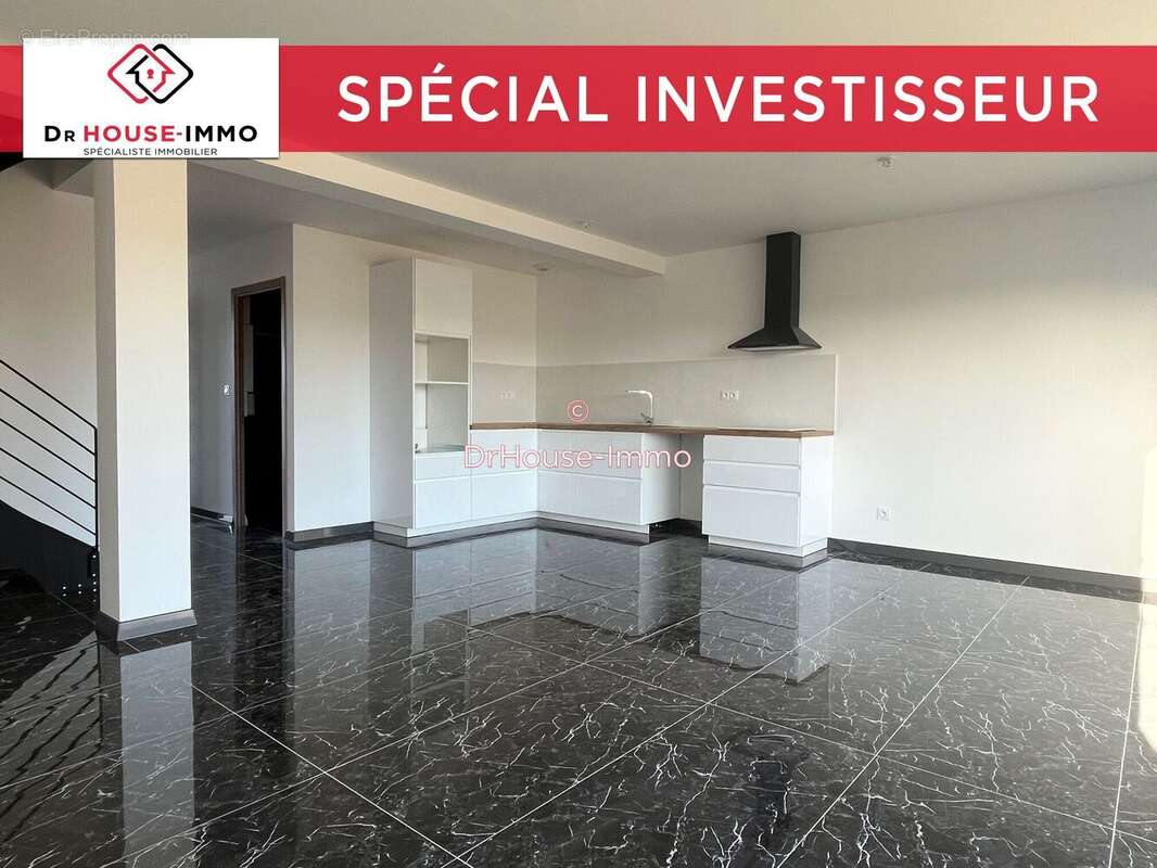 Maison à HUBERT-FOLIE