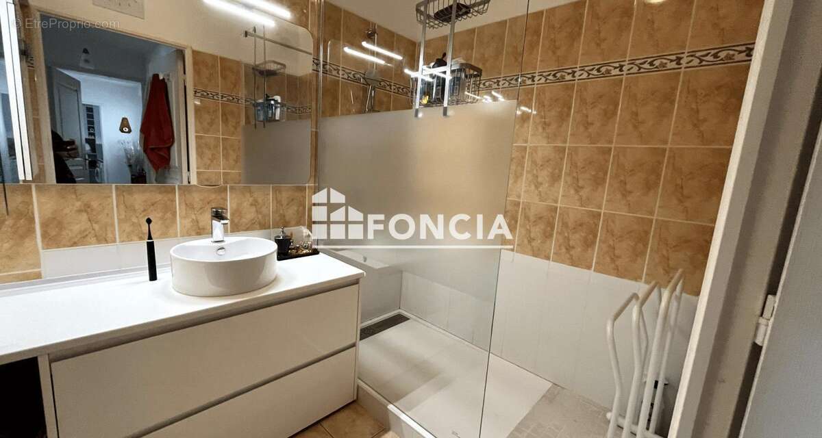 Appartement à HYERES