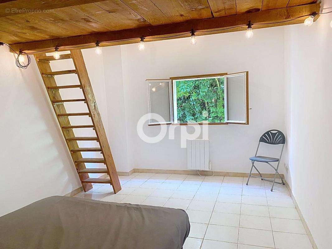Ancien corps de ferme rénové de 102 m² avec jardin - photo 11