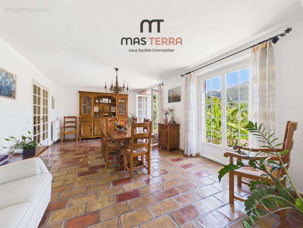 Maison à LE BAR-SUR-LOUP