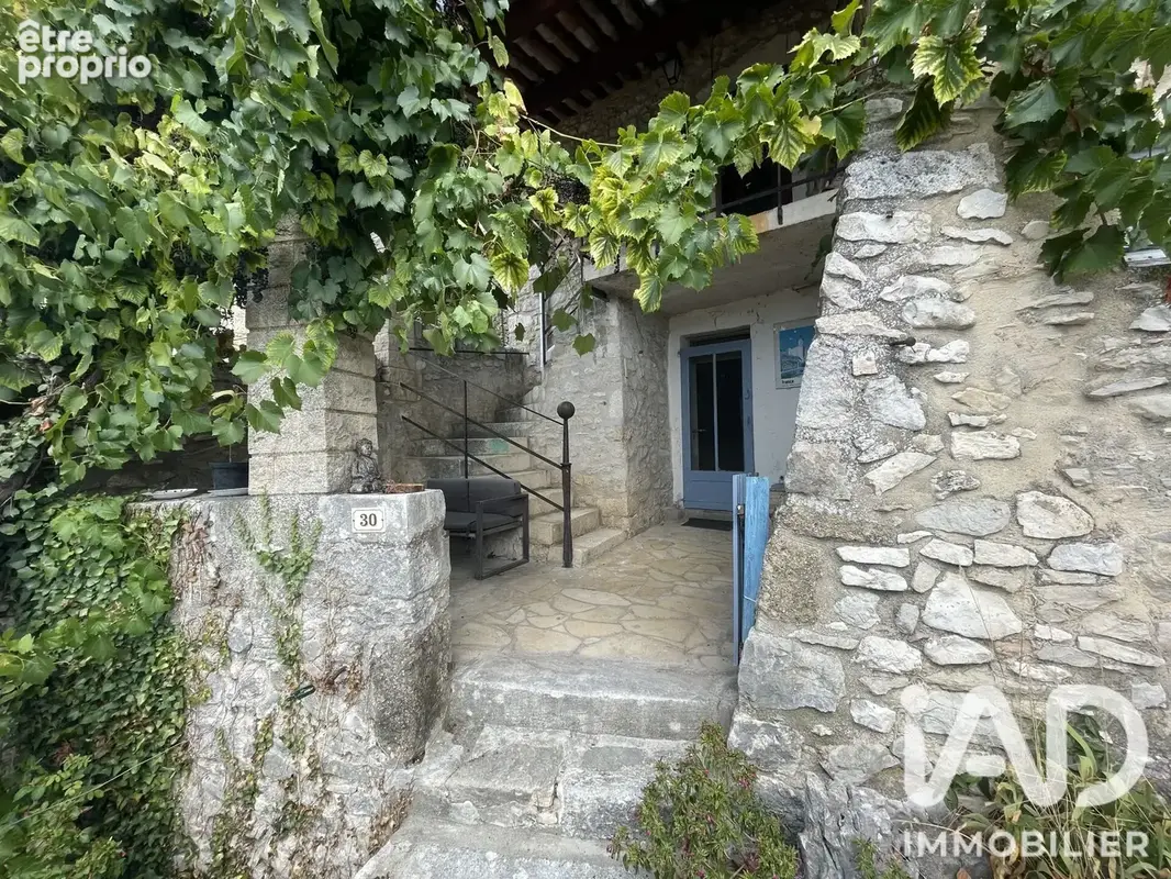 Photo 1 - Maison à LUSSAN