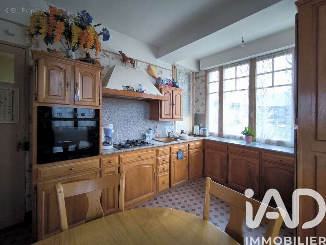 Maison 207 m² à Sallen  - photo 8