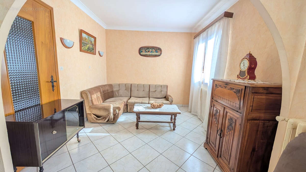 Maison à SAINT-PRIEST