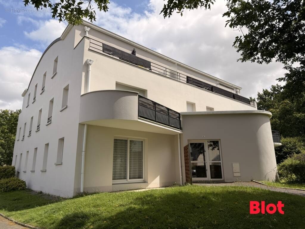 Appartement à CHAVAGNE
