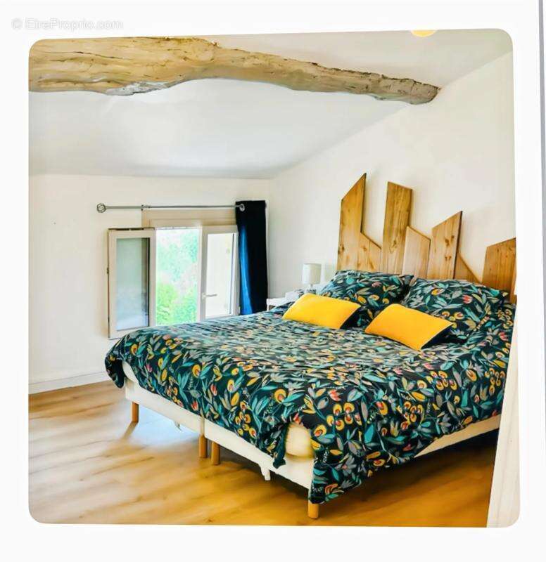 Maison à VILLEGOUGE