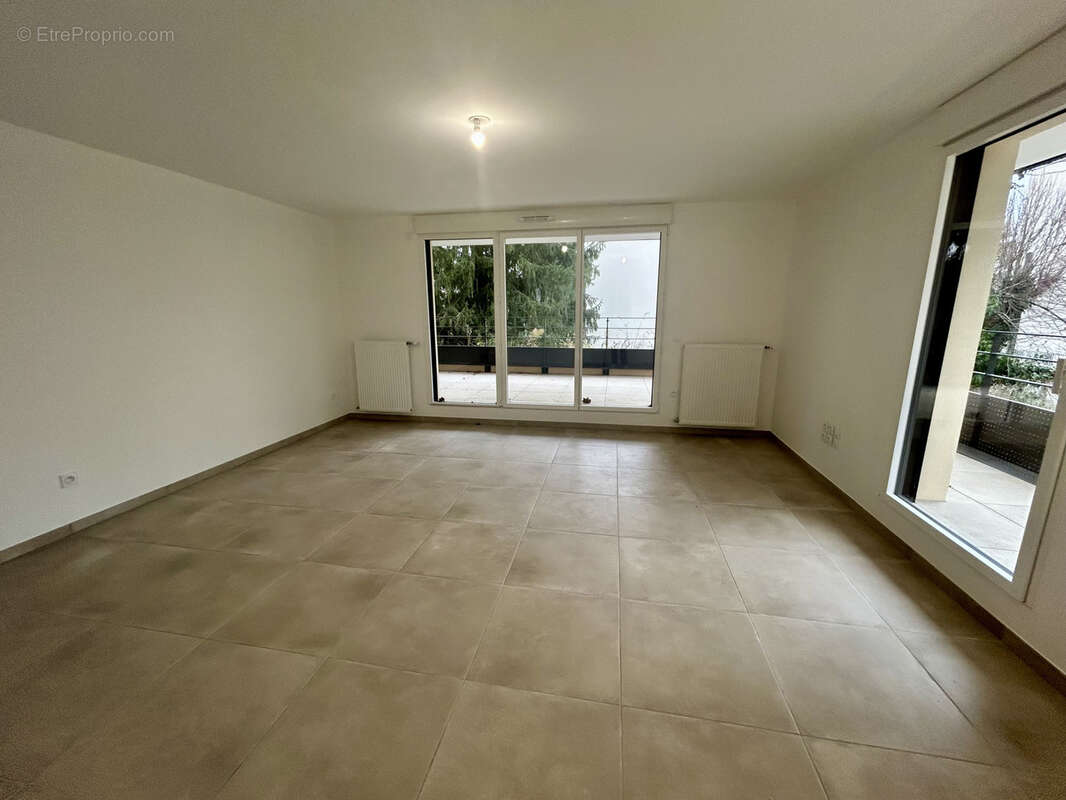 Appartement à VOIRON
