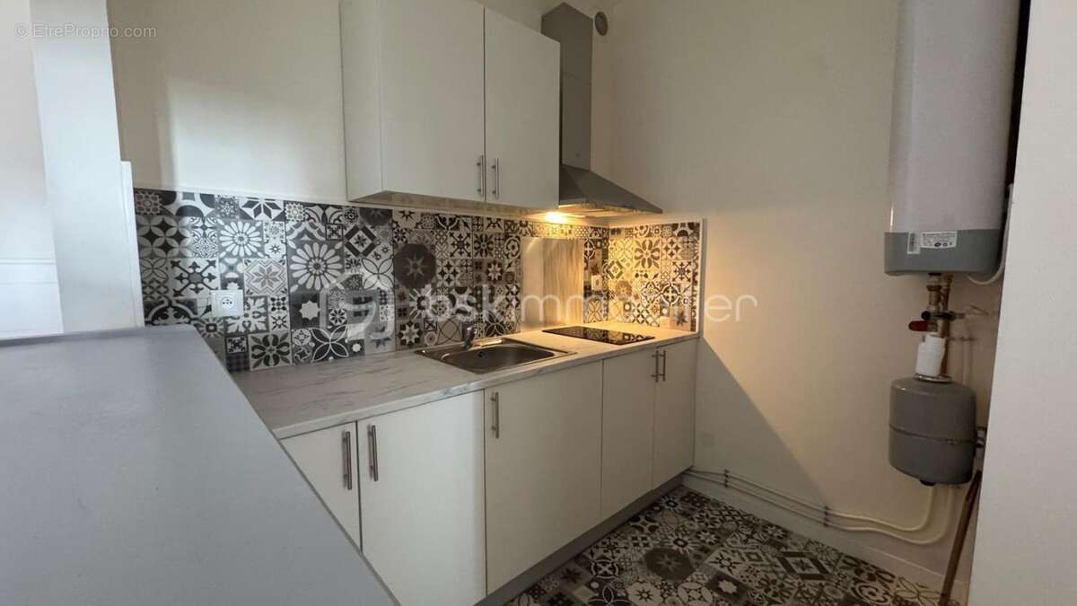 Appartement à CORBEIL-ESSONNES