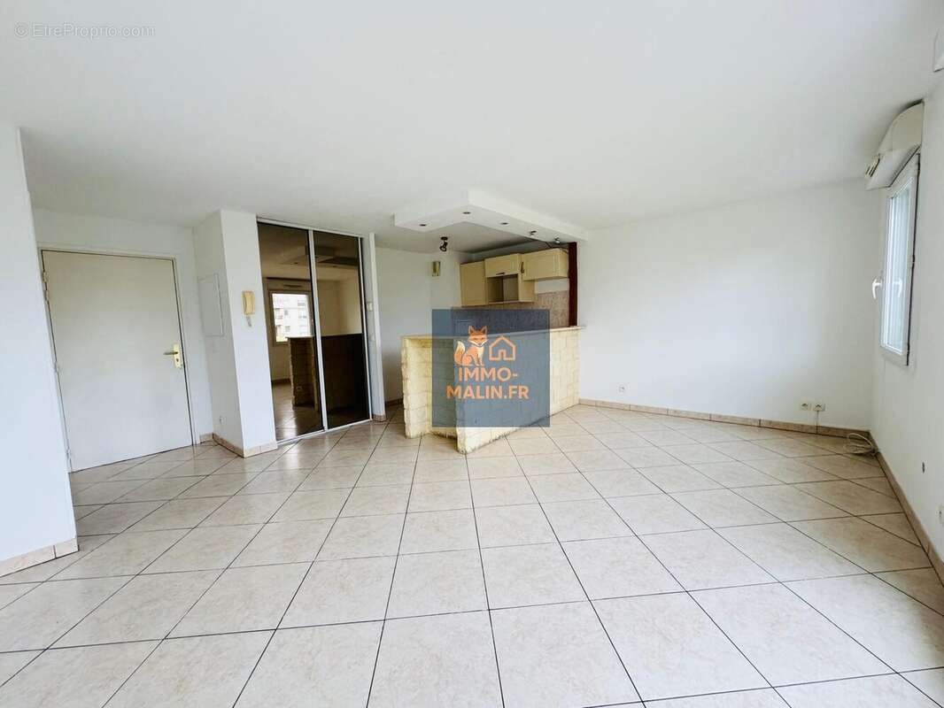 Séjour - Appartement à BOBIGNY