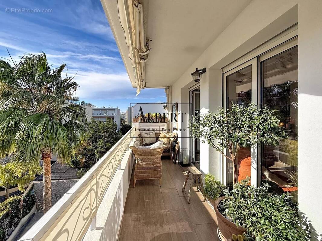 Appartement à CANNES