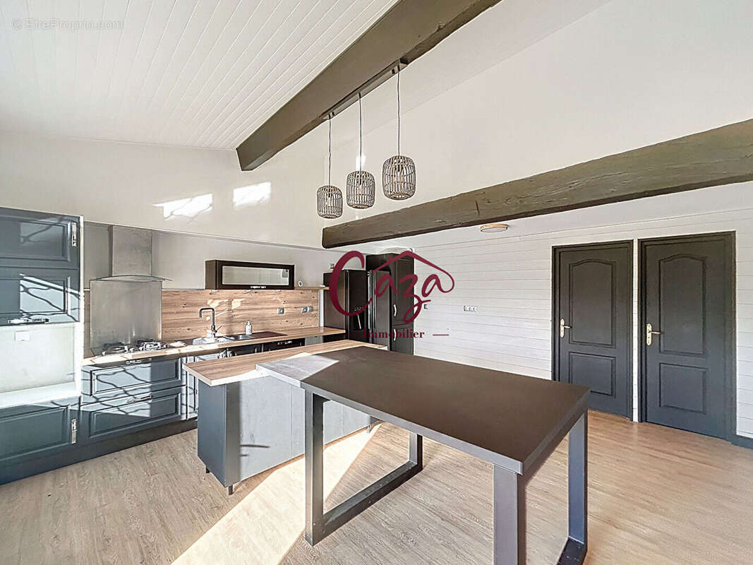 Maison à QUINSAC