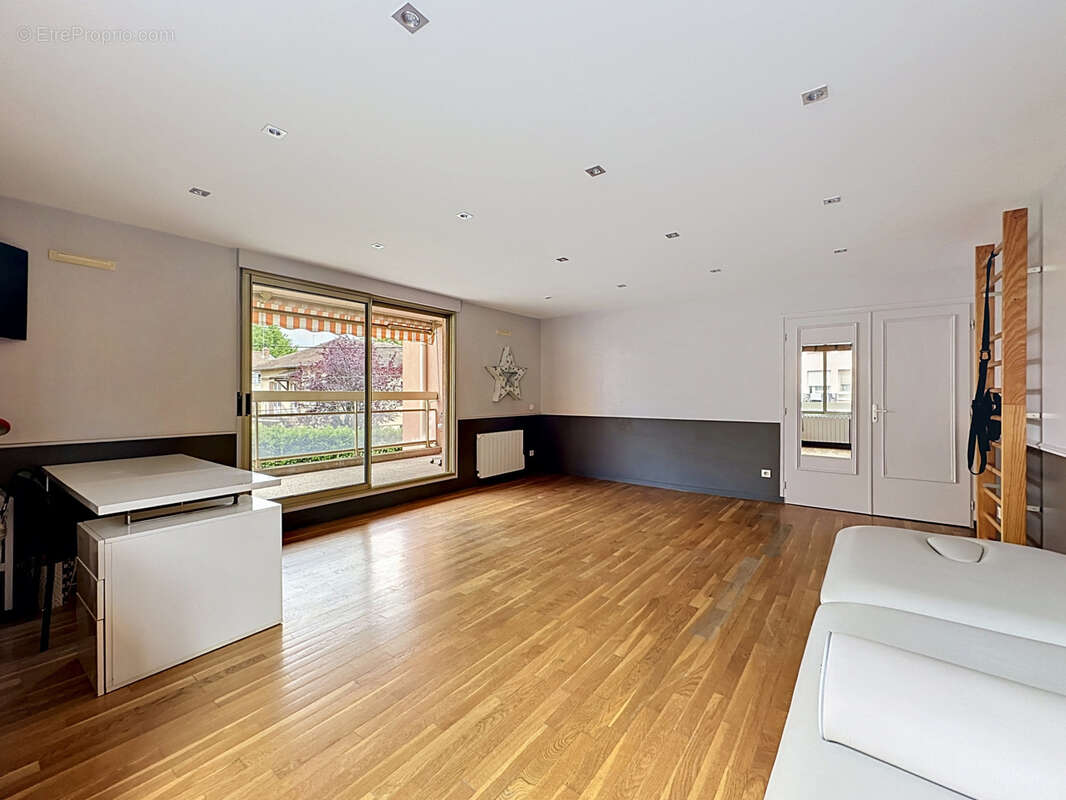Appartement à LYON-5E