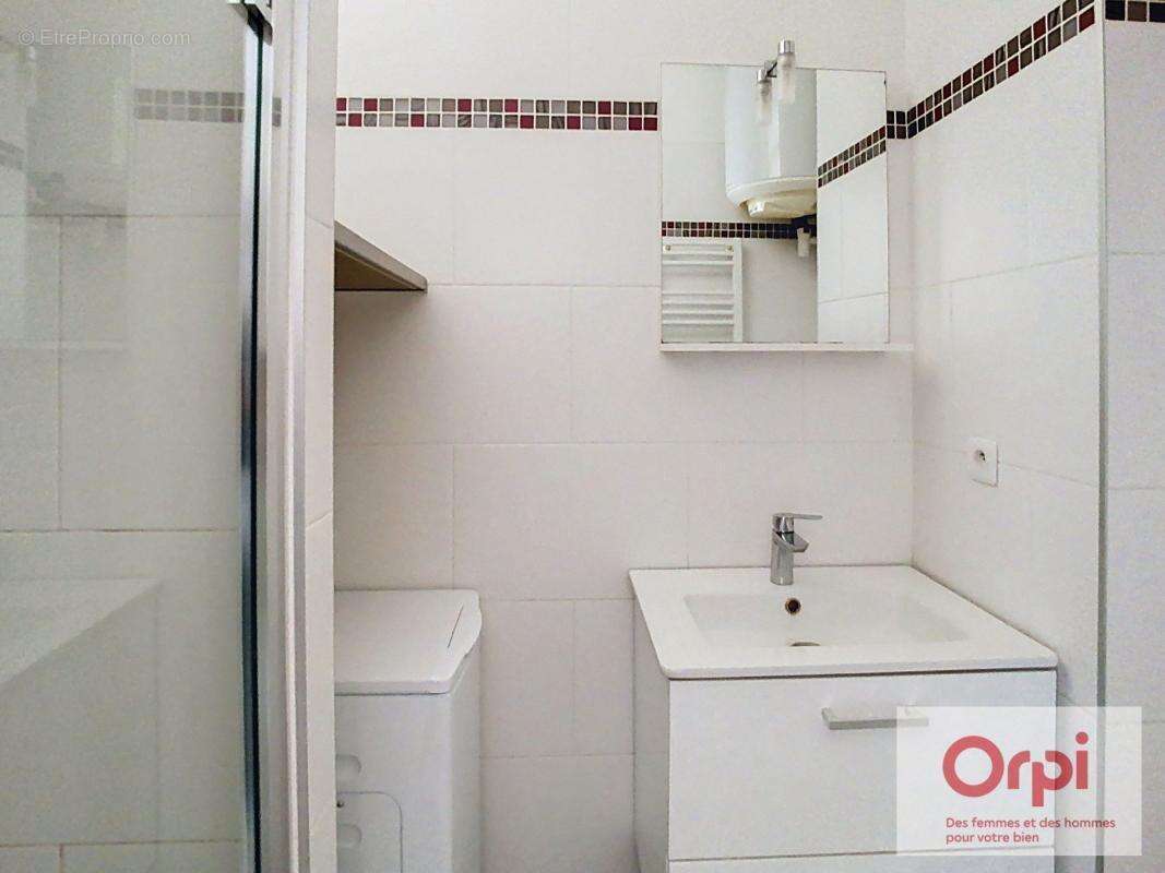 Appartement à ISSY-LES-MOULINEAUX