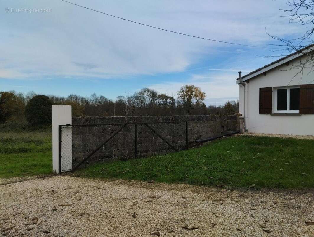 Photo 3 - Maison à JONZAC