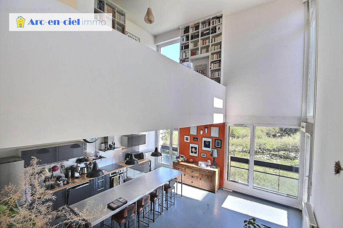 Appartement à NANTERRE