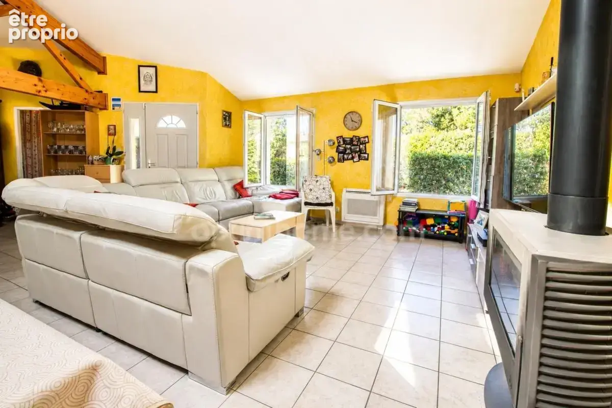 Villariès – villa familiale 179 m² avec piscine – 6 chambres – terrain 1 500 m² – un véritable havre de paix - photo 16
