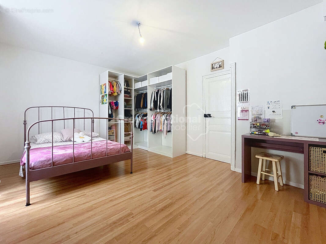 Maison à PIERRELATTE