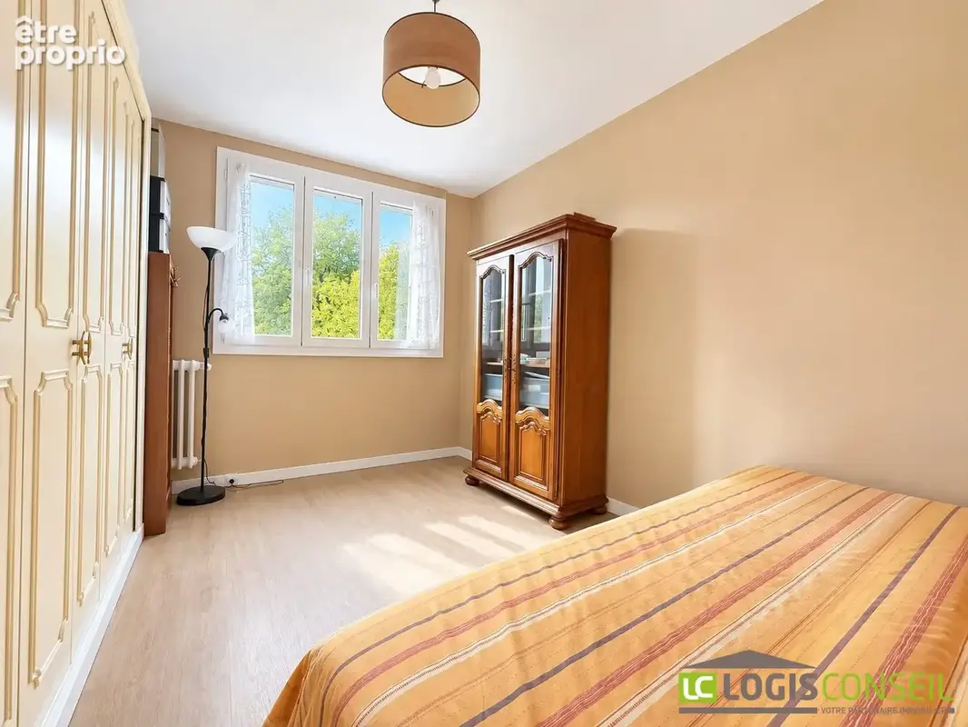 Appartement 4 pièces 67 m² à vendre à Chatillon (92320) - photo 6