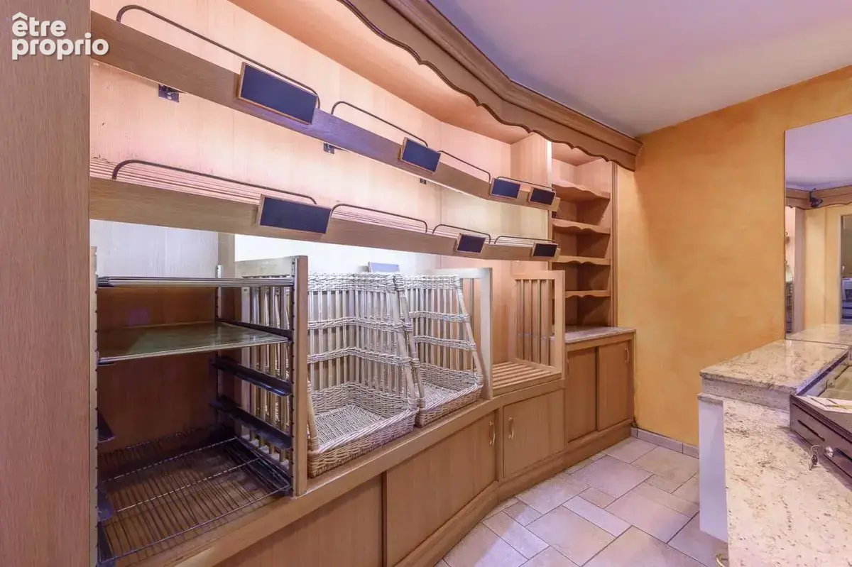 Boulangerie et appartement - photo 17