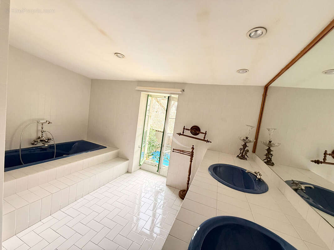 Maison à SAINT-GENIES-DE-MALGOIRES