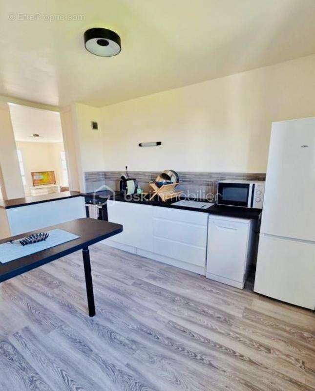 Appartement à JOUE-LES-TOURS