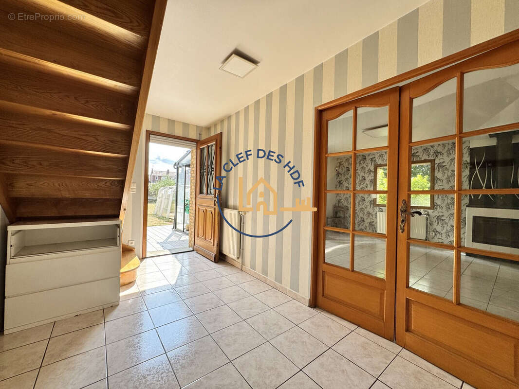 Maison 175 m² à Harnes  - photo 4