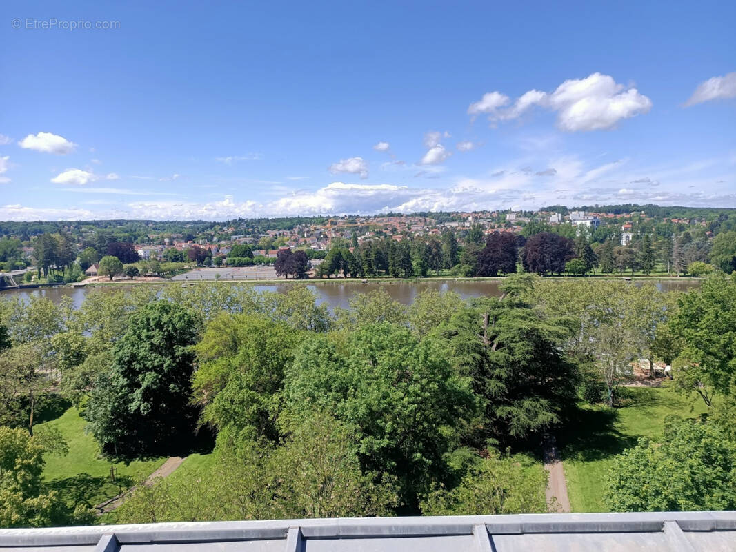 Appartement à VICHY
