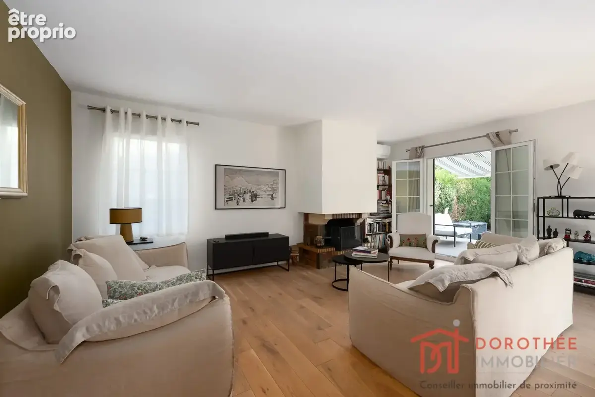 Maison 7 pièces 142 m² à vendre à Marolles-En-Brie (94440) - photo 4