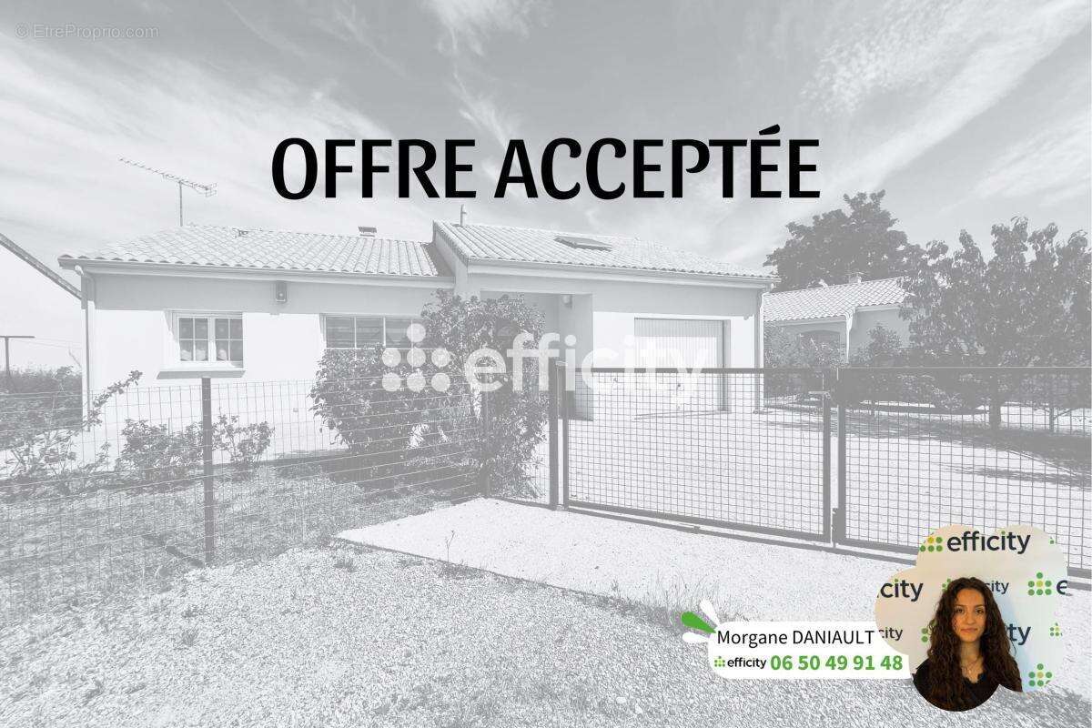 Maison à BUXEROLLES