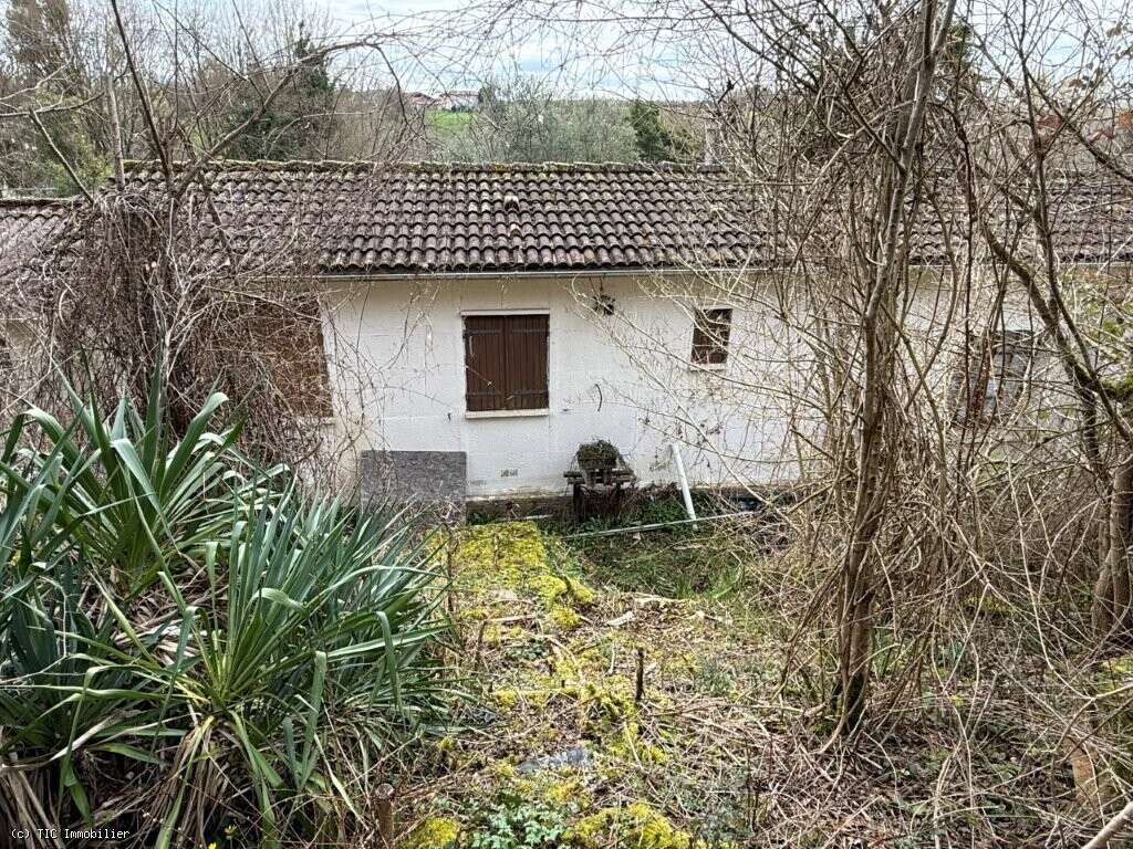Maison à NANTEUIL-EN-VALLEE