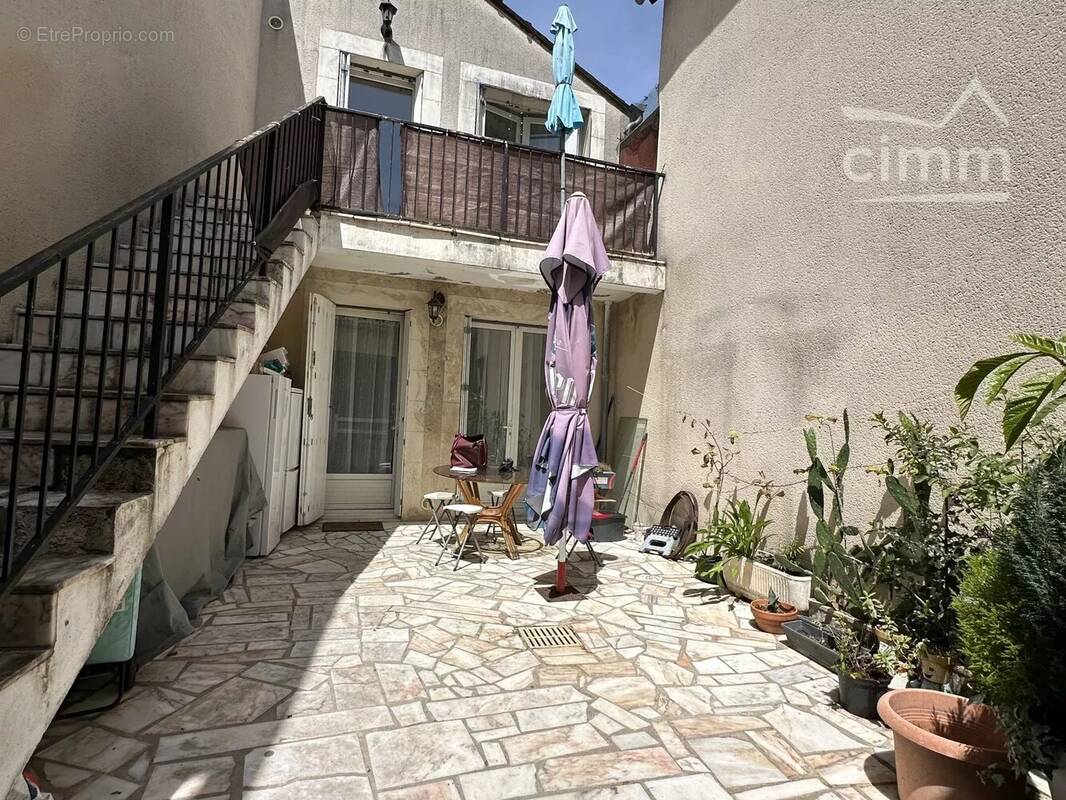 Appartement à SELLES-SUR-CHER