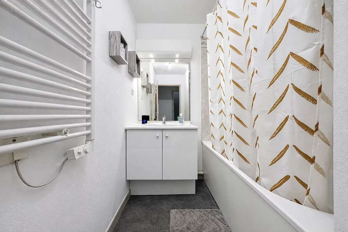 Appartement à MARSEILLE-14E