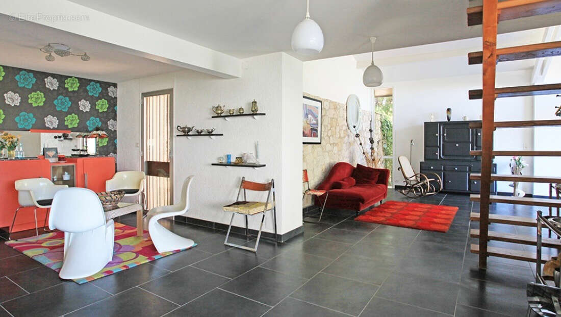 Maison à LAROQUE-TIMBAUT