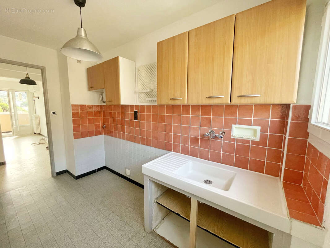 Appartement à HYERES