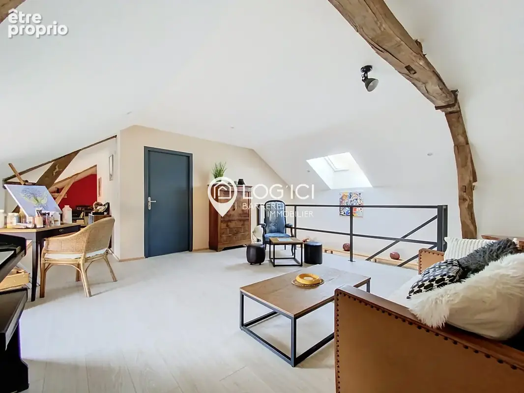 À quelques minutes de Morlaàs   Ensemble immobilier de caractère avec grange entièrement rénovée - photo 6