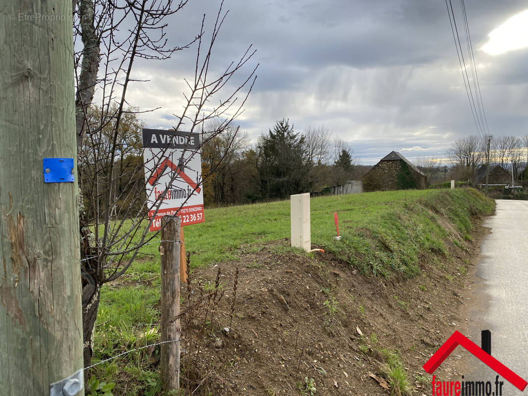 Terrain à SAINTE-FEREOLE