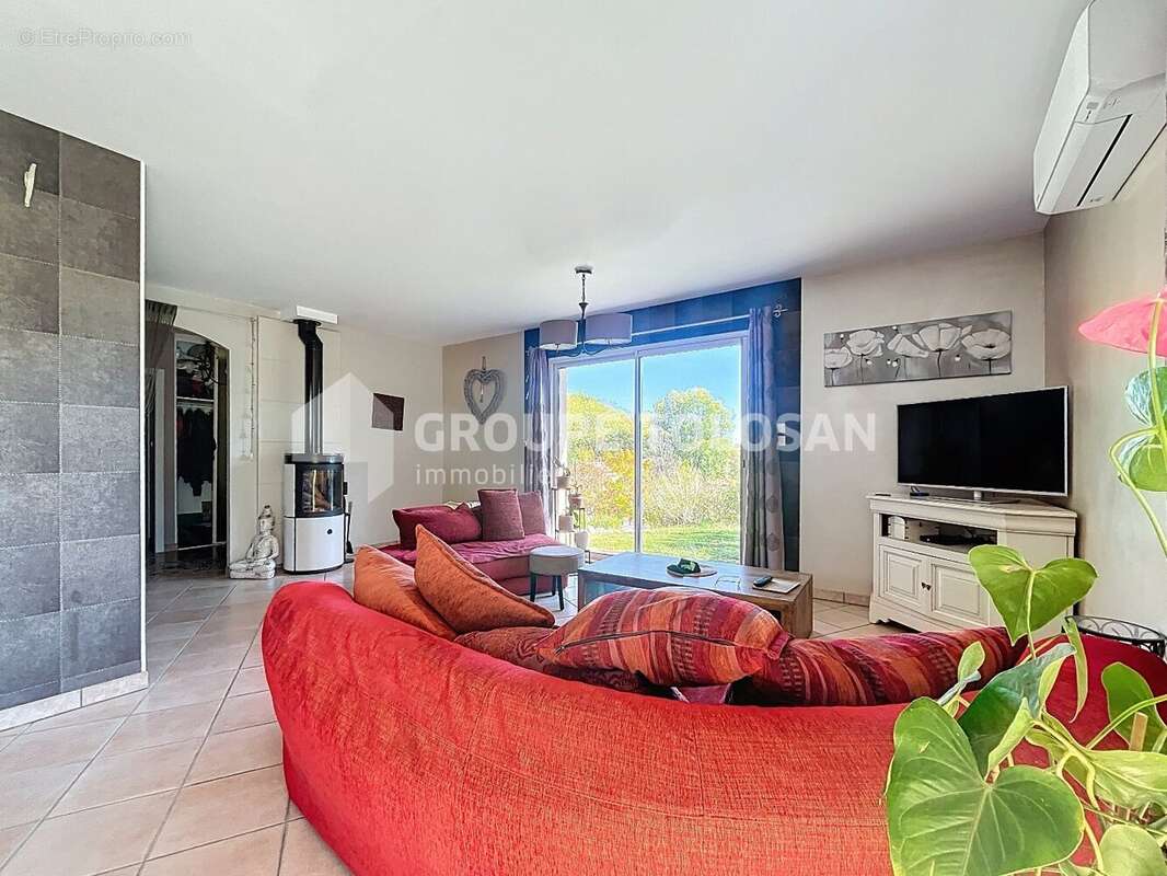 Maison à DREMIL-LAFAGE